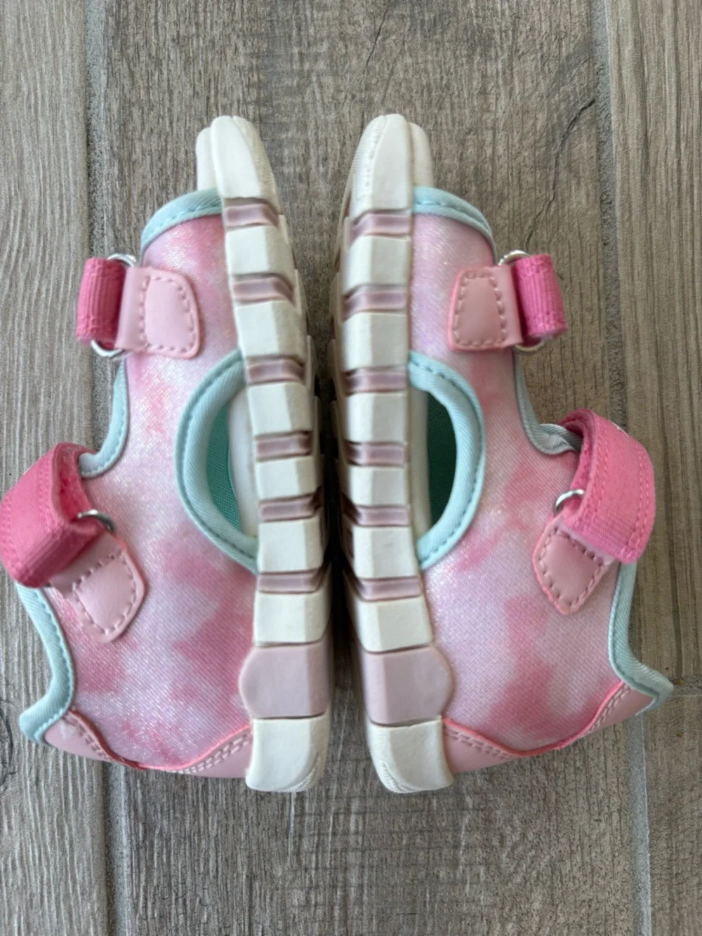 Geox Lupidoo Pink & Mint Unicorn Two Strap Sandal Little Girl Size 7 (23)